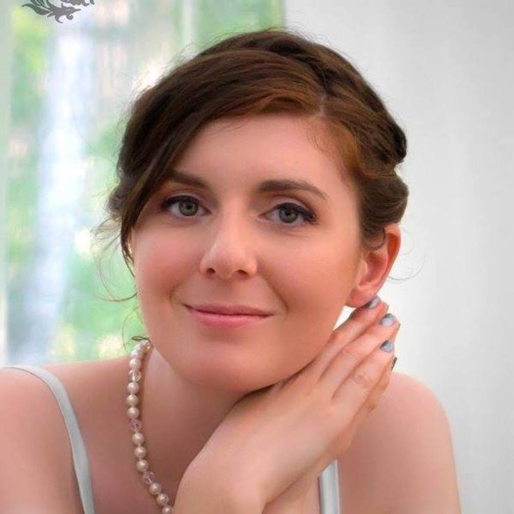 Meet your Posher, Anie